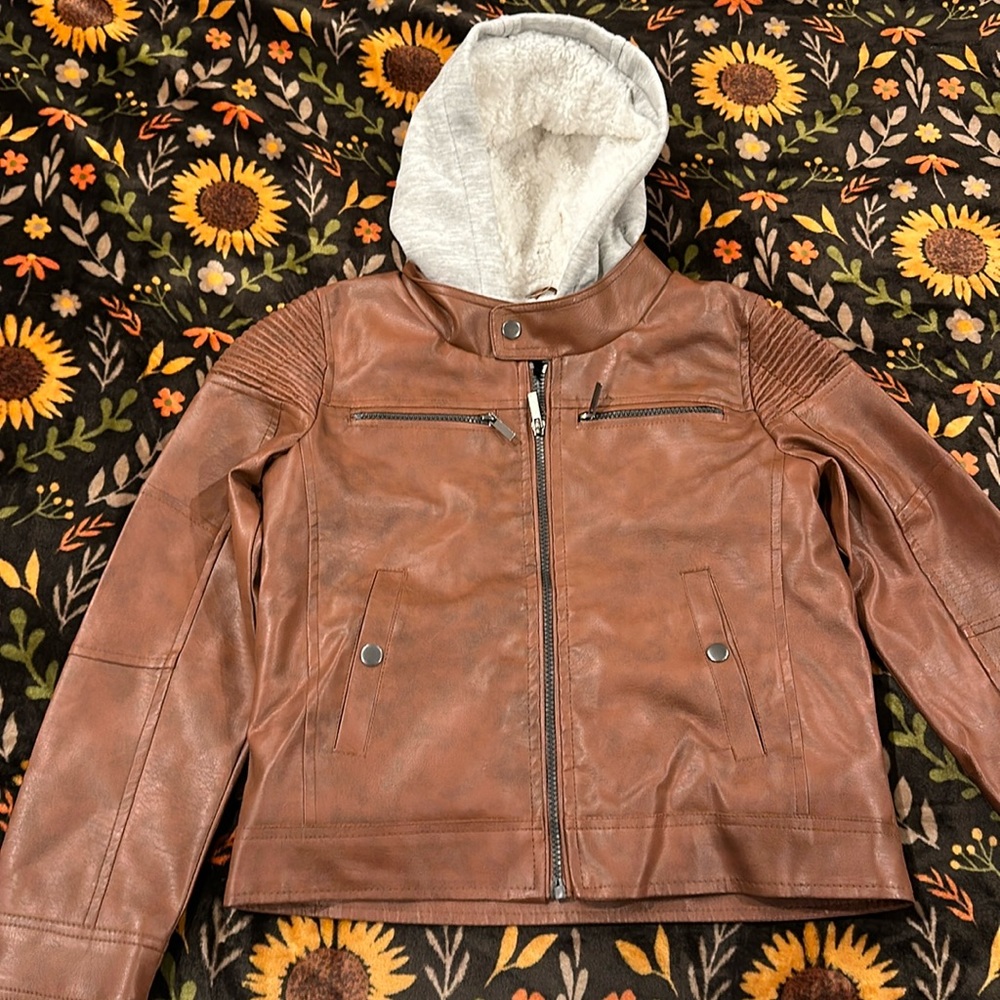 Winter hooded jacket